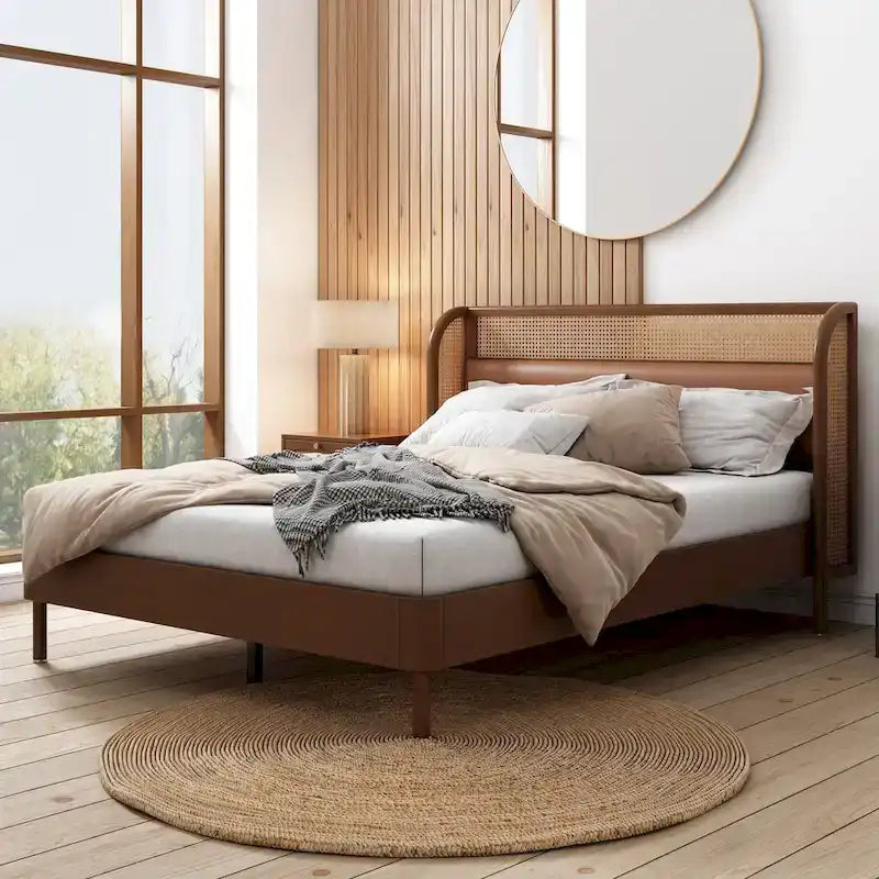 Lit plateforme Queen en bois de rotin